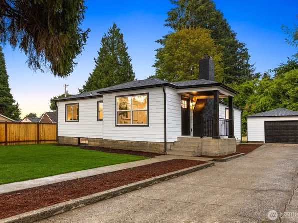 3111 Greenwood Avenue W, University Place, WA 98466
