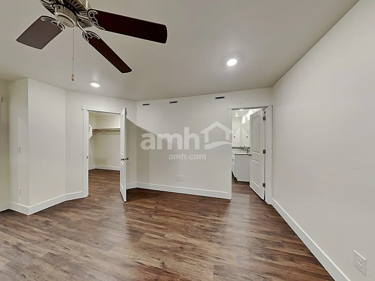 4072 Alameda Creek Ave — Photo 9