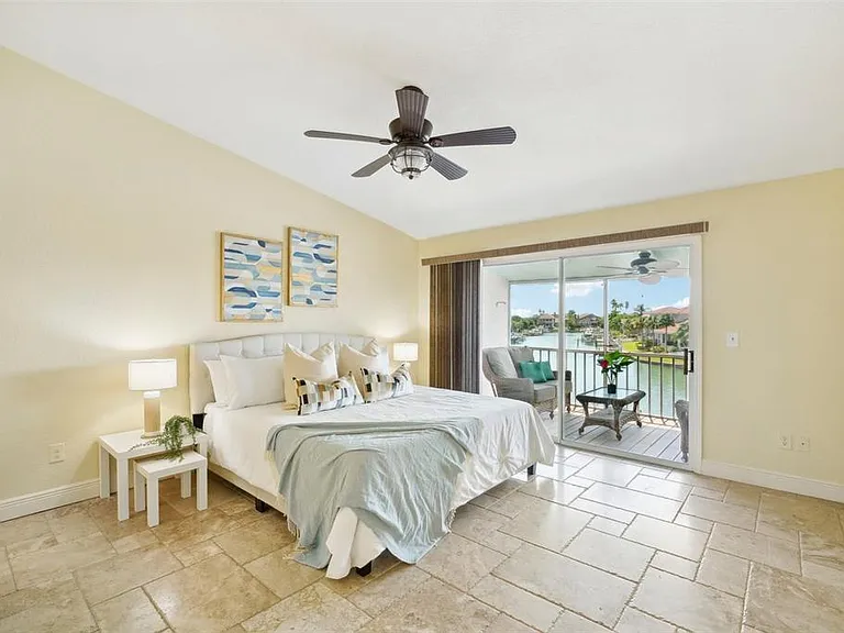 637 Pinellas Bayway S #105 — Photo 30