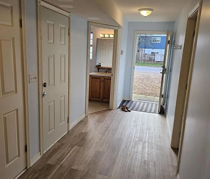 34735 Old Clayburn Rd #BASEMENT — Photo 8