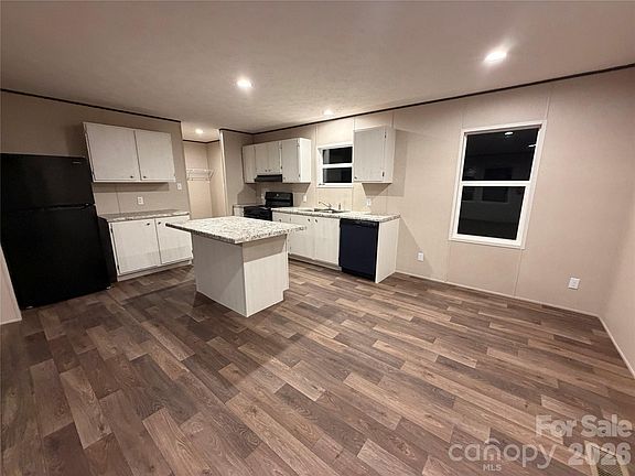 2nd image of 4548 Homestead Dr