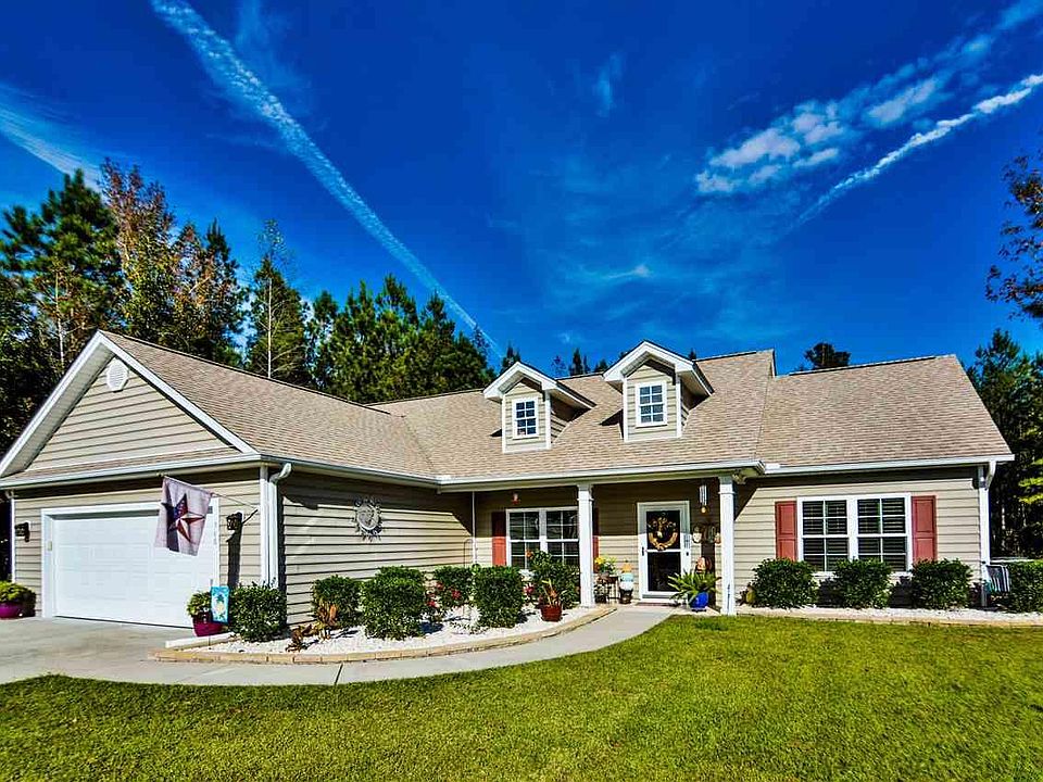 2nd image of 368 Basswood Ct