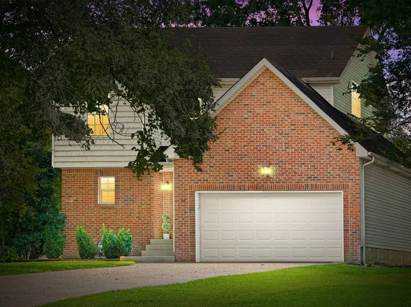 107 Rebecca Ln, Clarksville, TN 37042