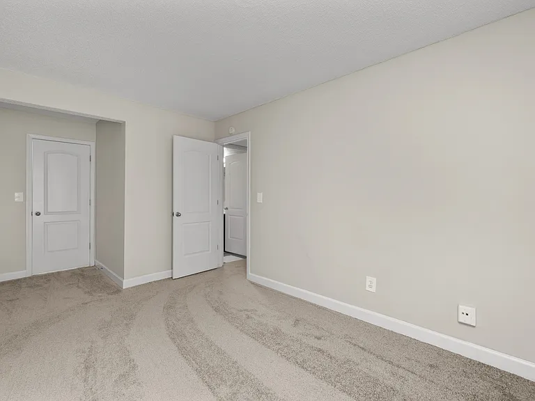 Pebble Point Apartments | 2 Bedroom Garden Remodel | Bedroom Pebble Point Apartments | 2 Bedroom Garden Remodel | Bedroom