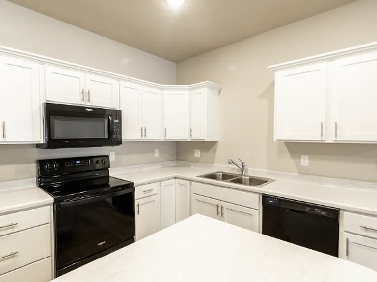 500 N Shepherd Ave — Photo 11