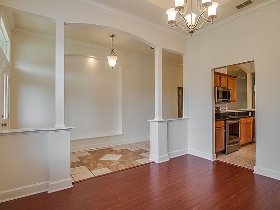 5th image of 5404 Whistler Dr
