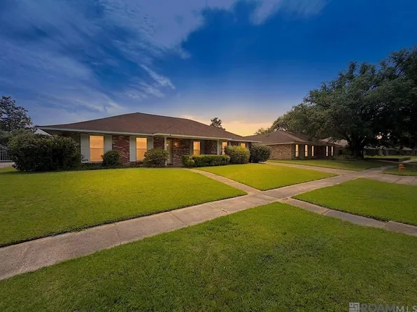 285 Kirkley Pl E, Baton Rouge, LA 70815