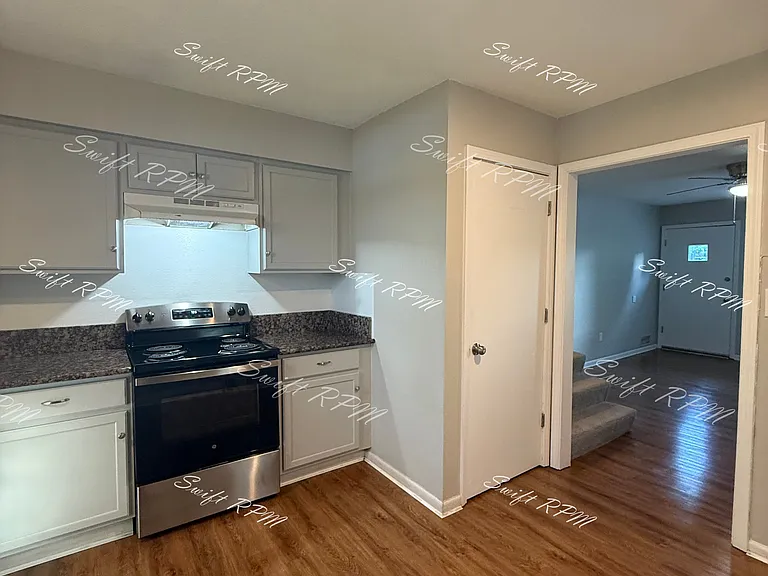 819 E Sheridan St #1 — Photo 5