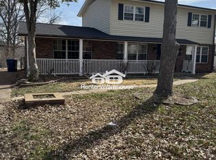 418 Scottfield Ter, Ballwin, MO
