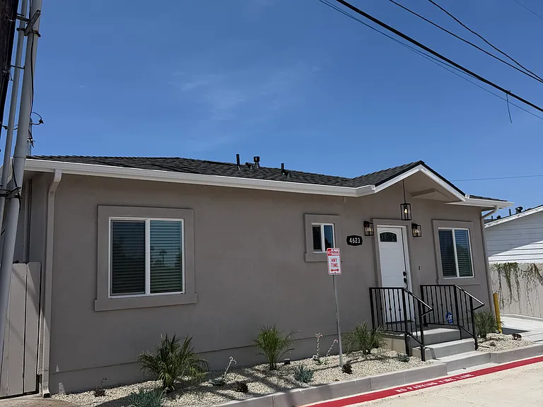 4621 E Mountain View Dr #4623 — Photo 1