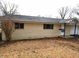 2412 South Dr, North Little Rock, AR 72118
