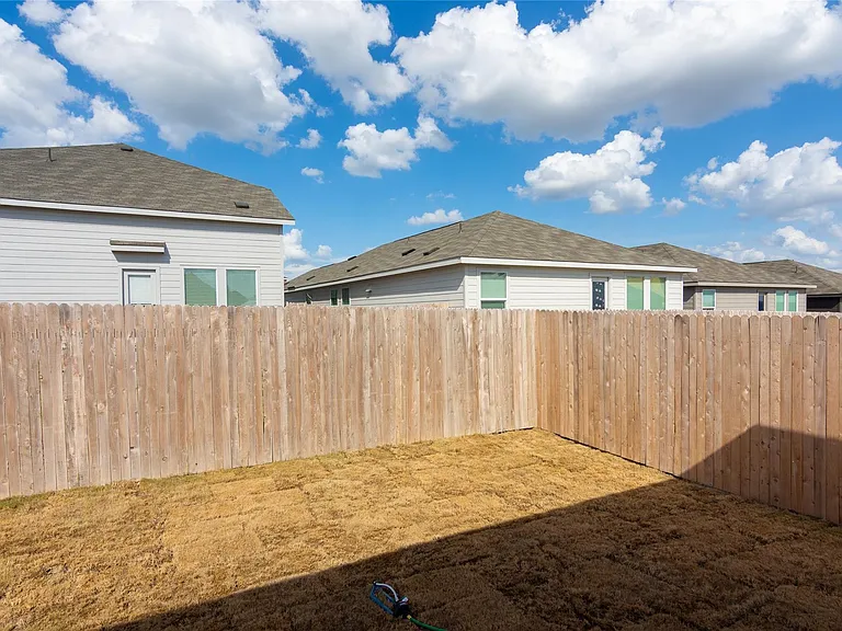 153 Starpacker Ln — Photo 5