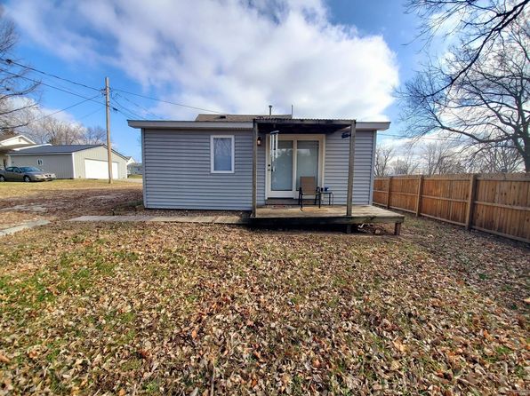 308 W Massie St, Palmyra, MO 63461