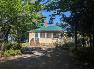 26 Waldheim Ln, Dexter, ME 04930