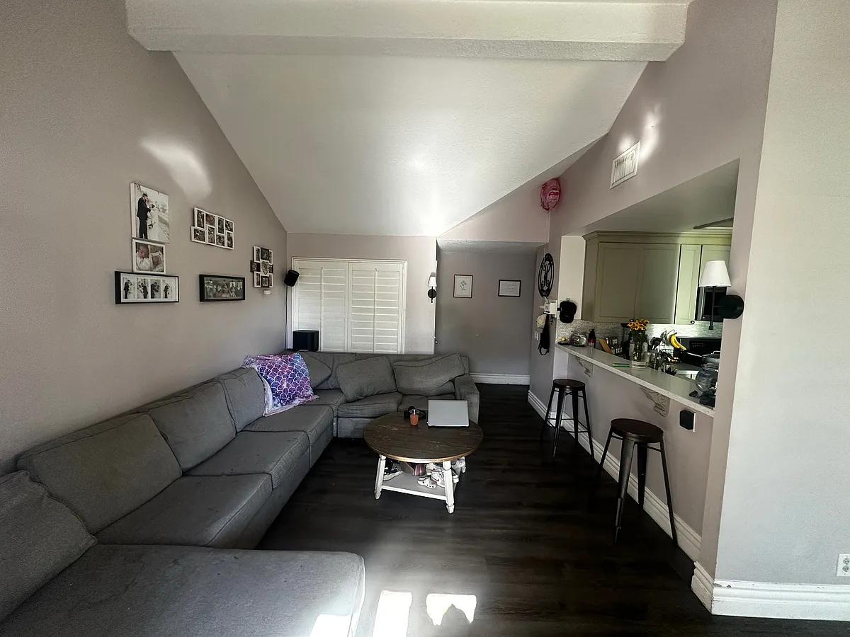 Living room - 2649 Twain Dr