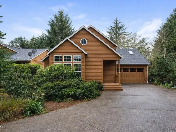 174 Nesting Glade, Depoe Bay, OR 97341