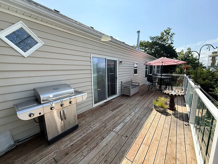1630 Camp Hohn Dr — Photo 13
