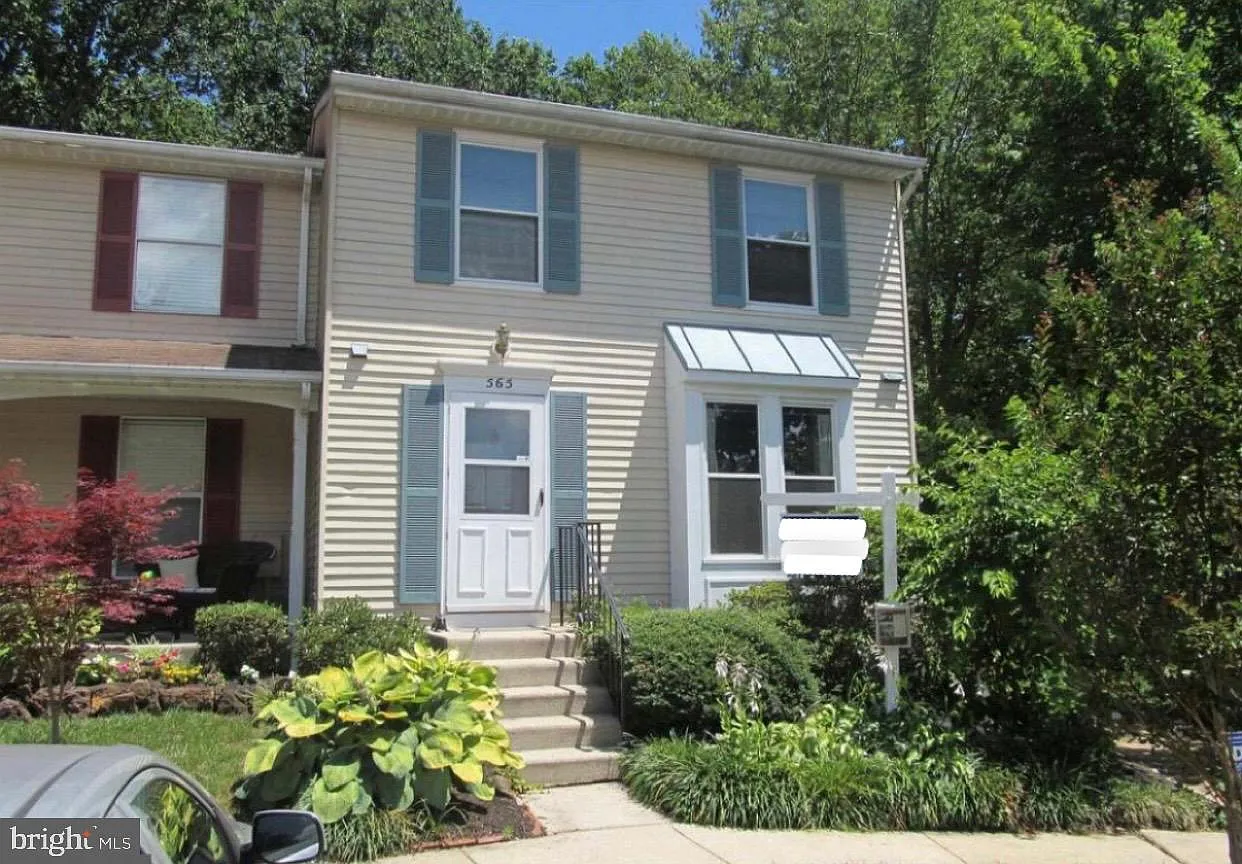 2 bed, 4.0 bath, 1812 sqft, $2,550 — Photo 1