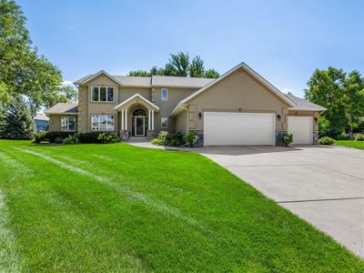 555 Hidden Cir SW, Hutchinson, MN, 55350