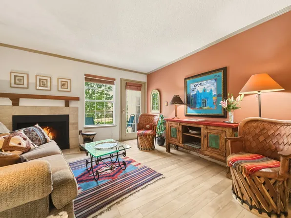 2501 W Zia Rd APT 5-203, Santa Fe, NM 87505