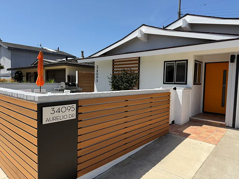 34095 Aurelio Dr — Photo 1