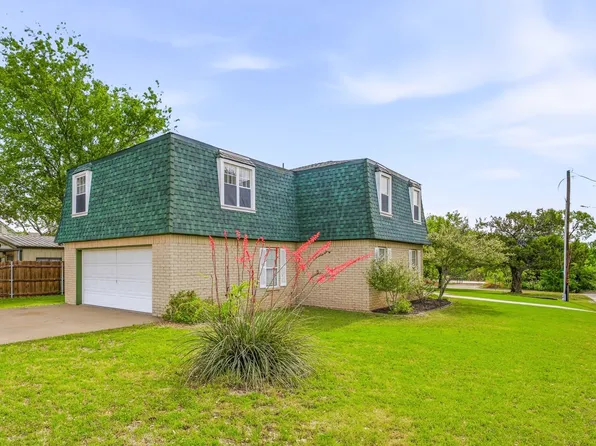 302 Hill St, Glen Rose, TX 76043