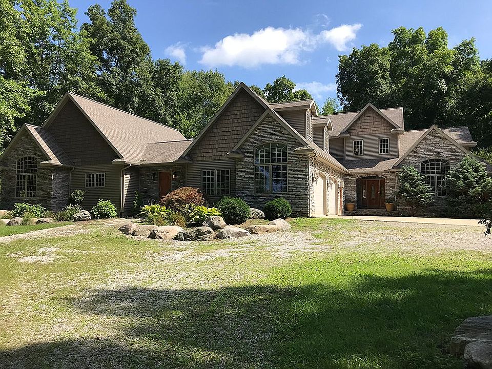 1st image of 1255 Meadow Ln