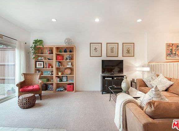 5th image of 11260 Overland Ave APT 27C