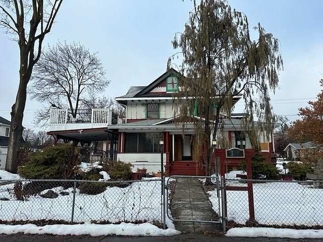 1st image of 306 W Park Pl #4