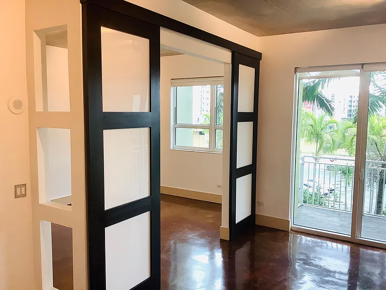 313 NE 2nd St #305 — Photo 20