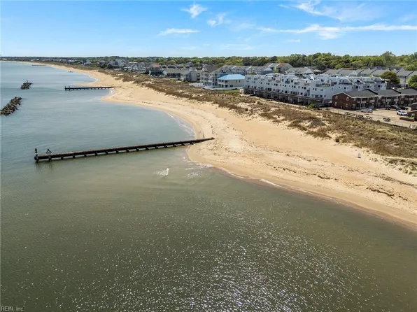 900 E Ocean View Ave APT 12, Norfolk, VA 23503
