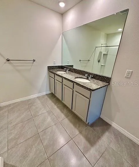 628 Greymount St — Photo 10