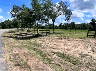 3219 Holmes Valley Rd, Vernon, FL 32462