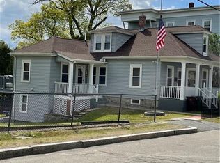 86 Williams St, Woonsocket, RI 02895