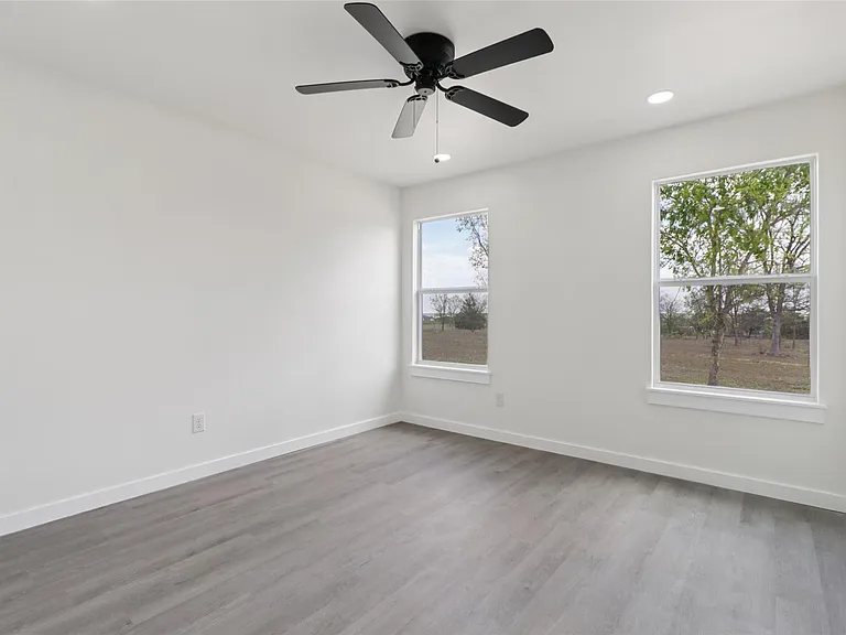 1087 Schubert Ln #D — Photo 14