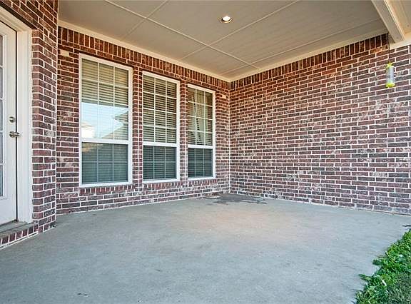 5th image of 10474 Chantry Ln