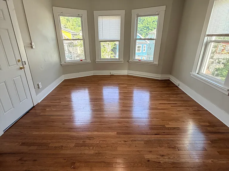 722 Winchester Ave #3 — Photo 5
