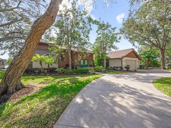 5020 Willow Leaf Way, Sarasota, FL 34241