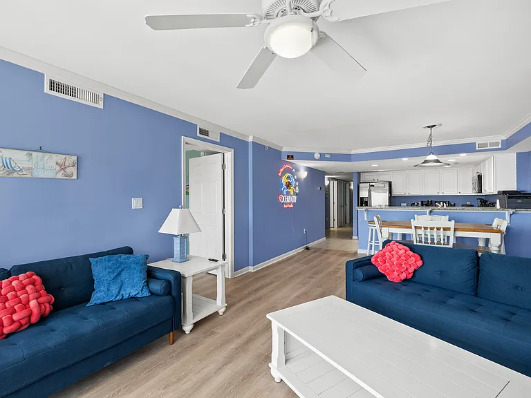 107 Somerset St #203 — Photo 13