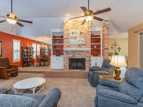 3rd image of 4692 Lemonwood Ln