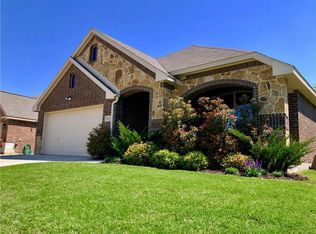 2804 Aspenhill Dr, Denton, TX 76209