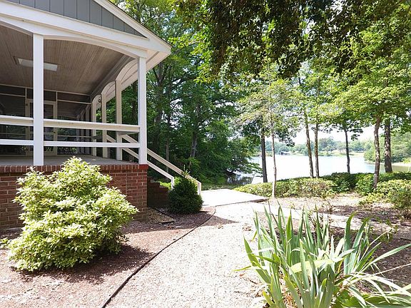2nd image of 230 James Cove Lndg