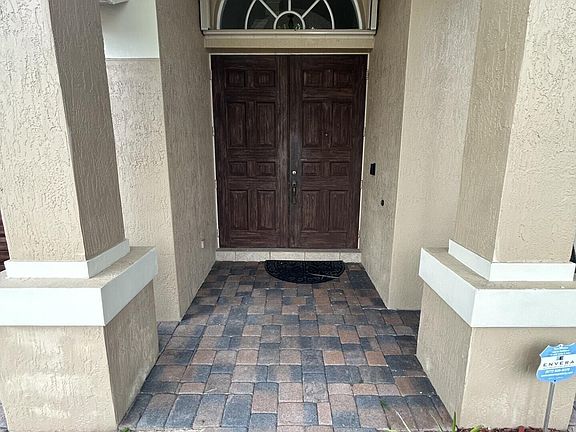 2nd image of 3804 Victoria Road