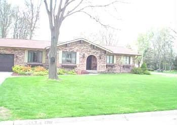 1st image of 2307 Belle Meade Dr