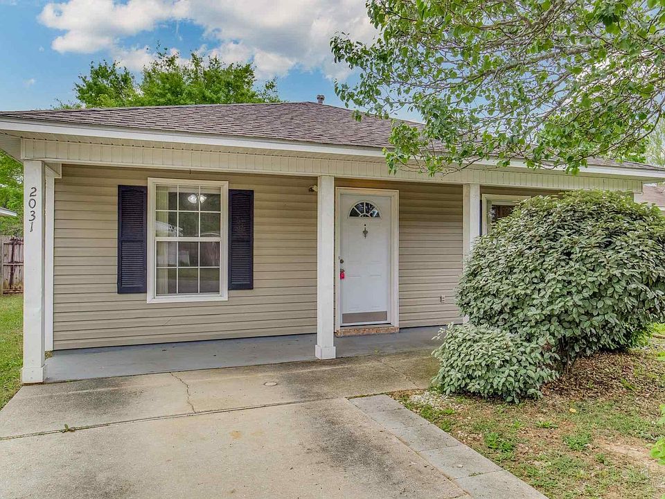 1st image of 2031 Marquesas Ln