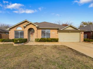 1208 Darbytown Rd, Grand Prairie, TX 75052