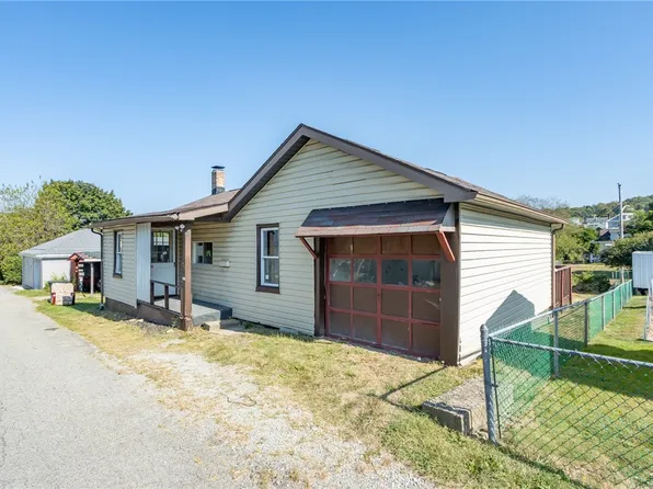 151 Summit Ave, Leechburg, PA 15656