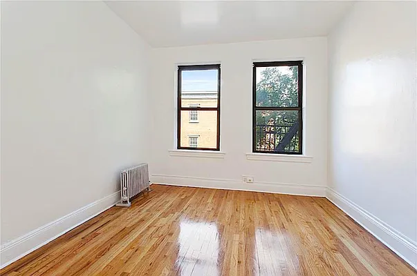 Rented by Compass | media 7