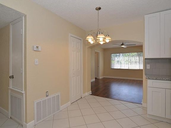 5th image of 4408 Malibu St