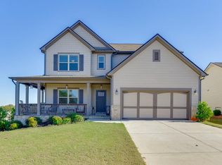 558 Calgary Downs Dr, Winder, GA 30680